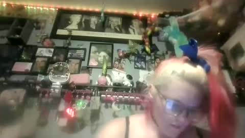 midnightseducer1 online show from 04/10/26, 10:14