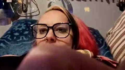 midnightseducer1 online show from 04/21/26, 09:59