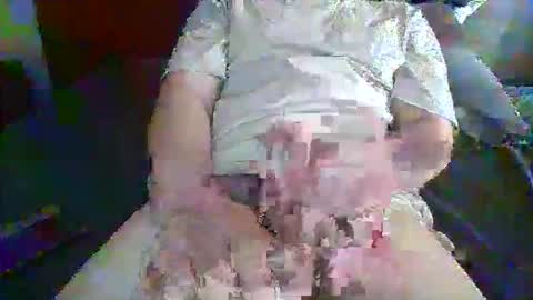 Snapshot of midnightstud chatting on 12/19/25, 12:39 midnightstud online show from 12/19/25, 12:39