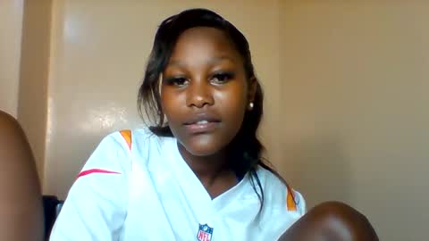 midnightt_tease online show from 12/01/25, 05:07