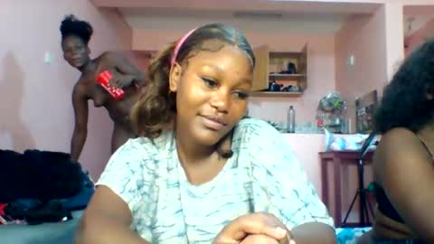 midnightt_tease online show from 02/02/26, 07:18