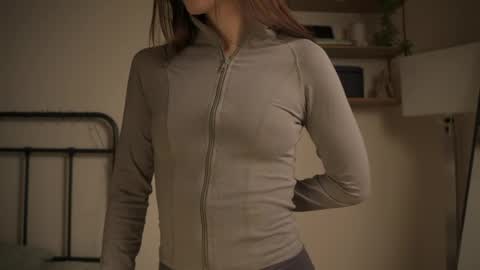 Sonya online show from 04/11/26, 07:13