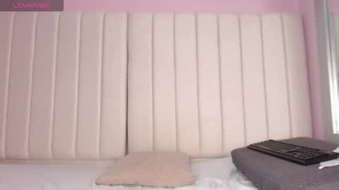 Snapshot of miel_alisha chatting on 11/20/25, 12:05 miel online show from 11/20/25, 12:05