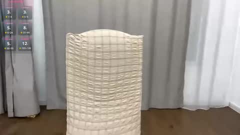 Snapshot of mieshasegura chatting on 12/16/25, 04:12 Mia online show from 12/16/25, 04:12