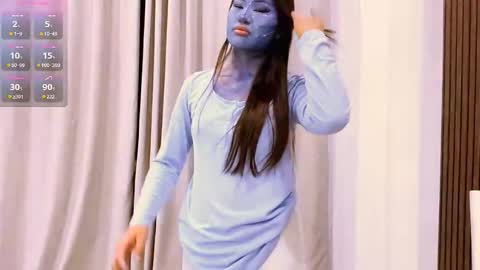 Mia online show from 01/15/26, 04:33