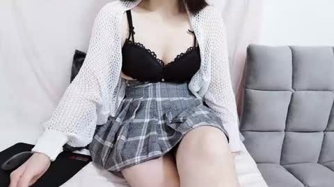 Snapshot of miexue chatting on 12/05/25, 01:25 Mie online show from 12/05/25, 01:25