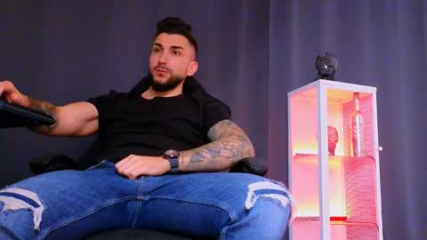 MightyAaron online show from 02/10/25, 10:31