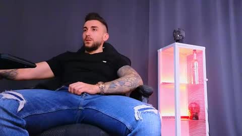 MightyAaron online show from 02/23/25, 10:17