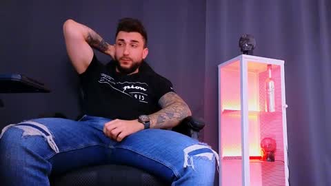 MightyAaron online show from 03/11/25, 04:43