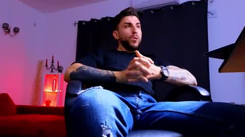 MightyAaron online show from 09/10/25, 03:50