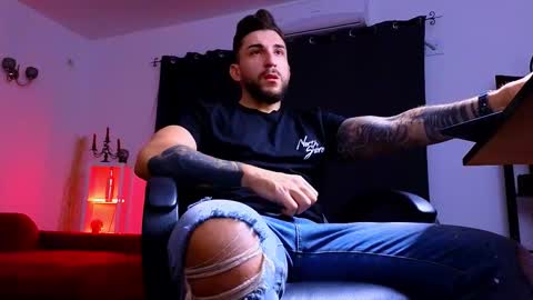 MightyAaron online show from 10/08/25, 02:53