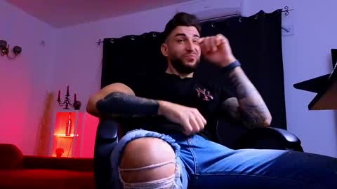 MightyAaron online show from 11/06/25, 03:40