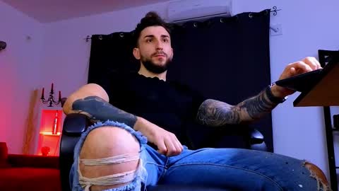 MightyAaron online show from 02/13/26, 04:03