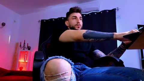 MightyAaron online show from 03/21/26, 05:12