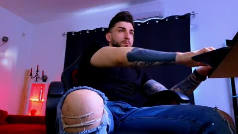 MightyAaron online show from 04/14/26, 04:40