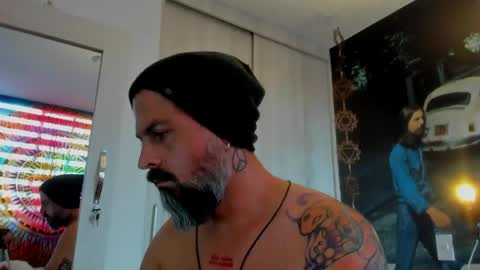 Snapshot of miguel_angeel_ chatting on 05/07/26, 02:22 Miguel Angel online show from 05/07/26, 02:22