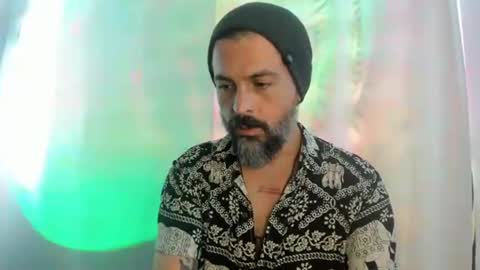 Snapshot of miguel_angeel_ chatting on 06/11/26, 05:00 Miguel Angel online show from 06/11/26, 05:00