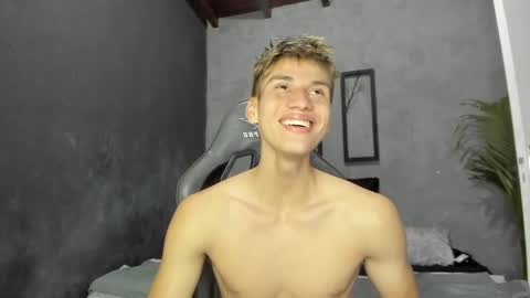 Miguel Hernandez online show from 12/02/24, 07:05