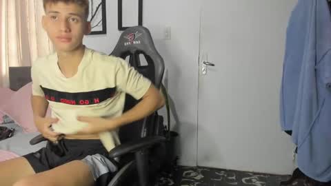 Miguel Hernandez online show from 01/24/25, 07:39