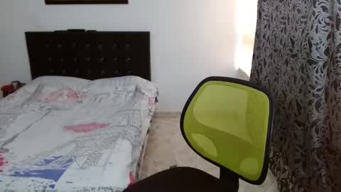 Snapshot of miguelitohot4 chatting on 05/08/26, 02:55 Miguel Eduardo online show from 05/08/26, 02:55