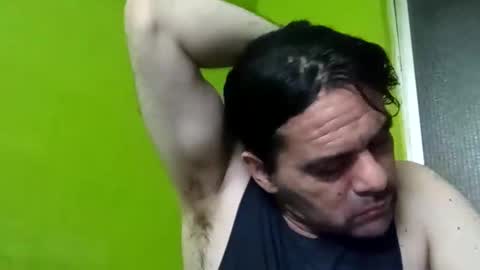 Snapshot of miguelo959250353276 chatting on 10/26/25, 06:08 miguelo959250353276 online show from 10/26/25, 06:08