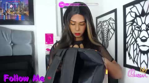 Snapshot of miha_califa chatting on 05/23/26, 01:48 miha_califa online show from 05/23/26, 01:48