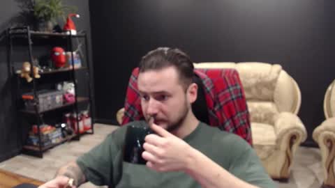 Snapshot of mihasikd chatting on 01/06/26, 11:58 Misha Winchester online show from 01/06/26, 11:58