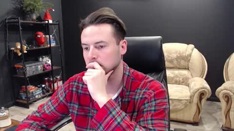 Snapshot of mihasikd chatting on 01/14/26, 06:30 Misha Winchester online show from 01/14/26, 06:30