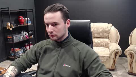 Snapshot of mihasikd chatting on 02/04/26, 07:58 Misha Winchester online show from 02/04/26, 07:58