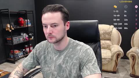 Snapshot of mihasikd chatting on 02/06/26, 08:51 Misha Winchester online show from 02/06/26, 08:51