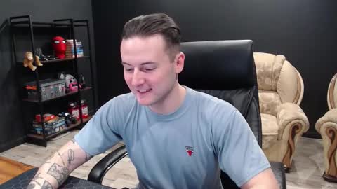 Snapshot of mihasikd chatting on 02/18/26, 10:00 Misha Winchester online show from 02/18/26, 10:00