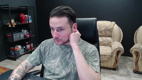 Snapshot of mihasikd chatting on 03/03/26, 09:15 Misha Winchester online show from 03/03/26, 09:15