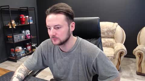 Snapshot of mihasikd chatting on 03/12/26, 06:52 Misha Winchester online show from 03/12/26, 06:52