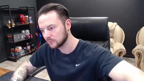 Snapshot of mihasikd chatting on 03/19/26, 08:29 Misha Winchester online show from 03/19/26, 08:29