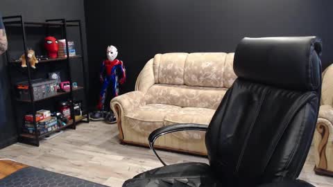 Snapshot of mihasikd chatting on 04/02/26, 10:57 Misha Winchester online show from 04/02/26, 10:57