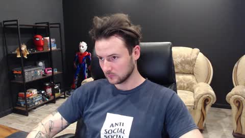 Snapshot of mihasikd chatting on 04/07/26, 06:36 Misha Winchester online show from 04/07/26, 06:36