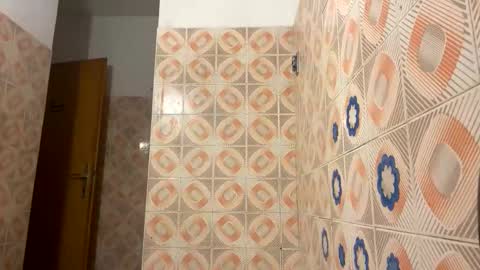 Snapshot of mihc1117 chatting on 10/27/25, 07:45 CoolFlow online show from 10/27/25, 07:45