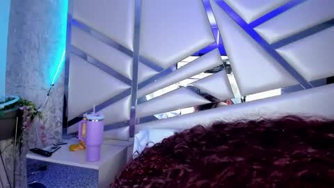 MIA 3 online show from 03/11/25, 03:05