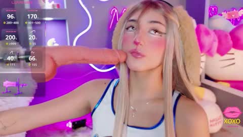 Snapshot of miia__baker chatting on 03/16/26, 12:20 online show from 03/16/26, 12:20