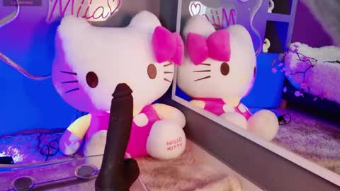 Snapshot of miia__baker chatting on 04/14/26, 12:11 online show from 04/14/26, 12:11