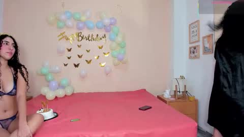  Mia  Gema curly online show from 11/21/25, 02:21