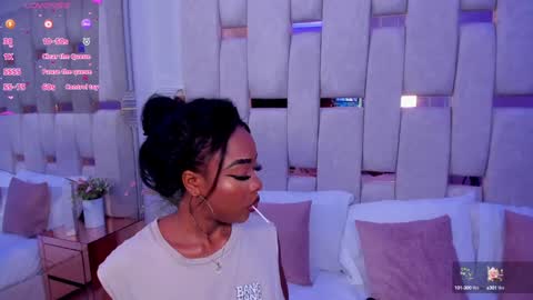 Miia Schwarz  online show from 01/25/25, 08:42