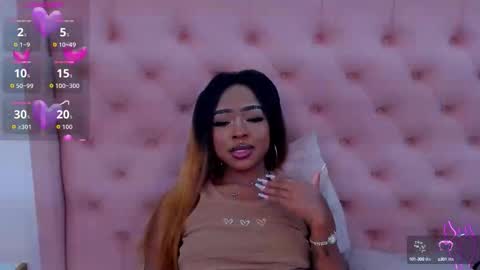 Miia Schwarz  online show from 09/13/25, 05:07