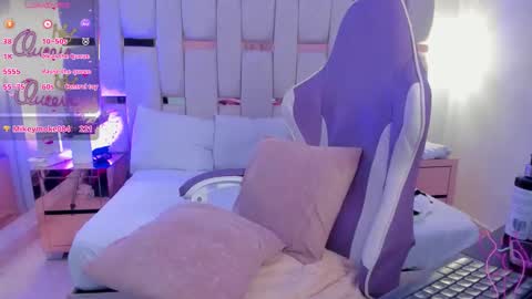 Miia Schwarz  online show from 02/07/26, 04:00