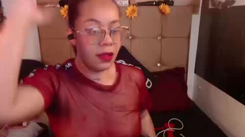 miia online show from 03/12/26, 09:32