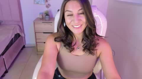 Snapshot of miia_thompson_1 chatting on 05/29/26, 07:56 M I I A online show from 05/29/26, 07:56