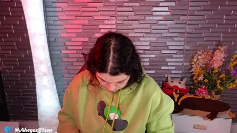 Ma -  online show from 12/21/25, 04:08