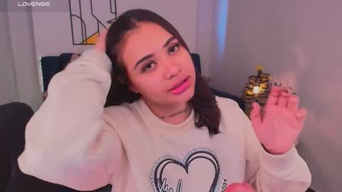 Snapshot of miiaa7_ chatting on 10/24/25, 01:51 Ma is my name I invite you to check out my wish list for my birthday online show from 10/24/25, 01:51