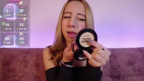 MIIA     online show from 11/25/25, 02:44