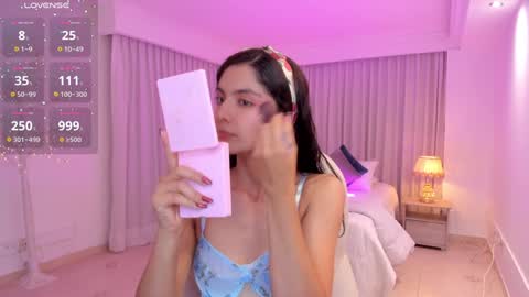 Mia online show from 01/24/25, 03:22